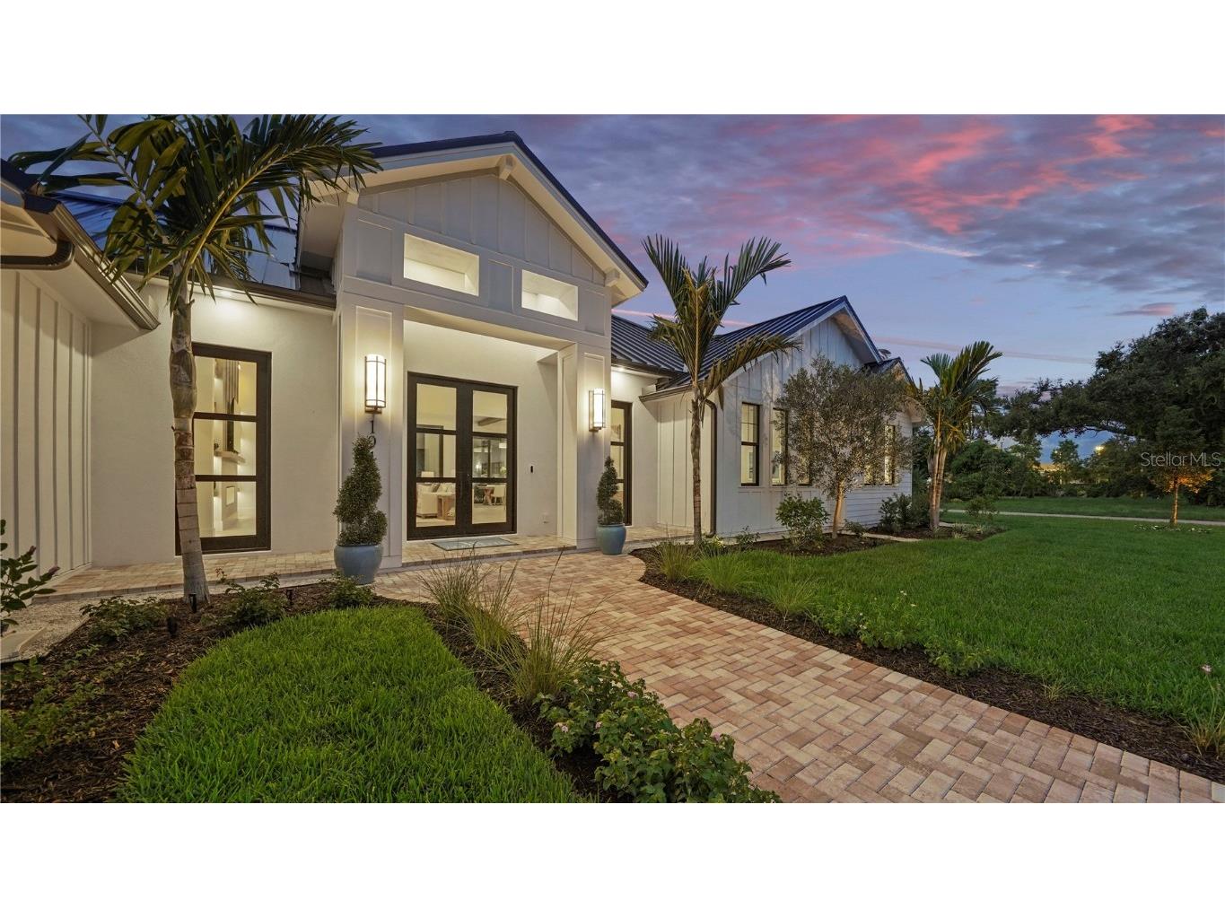 1915 Tulip Drive Sarasota FL 34239 A4673707 image51