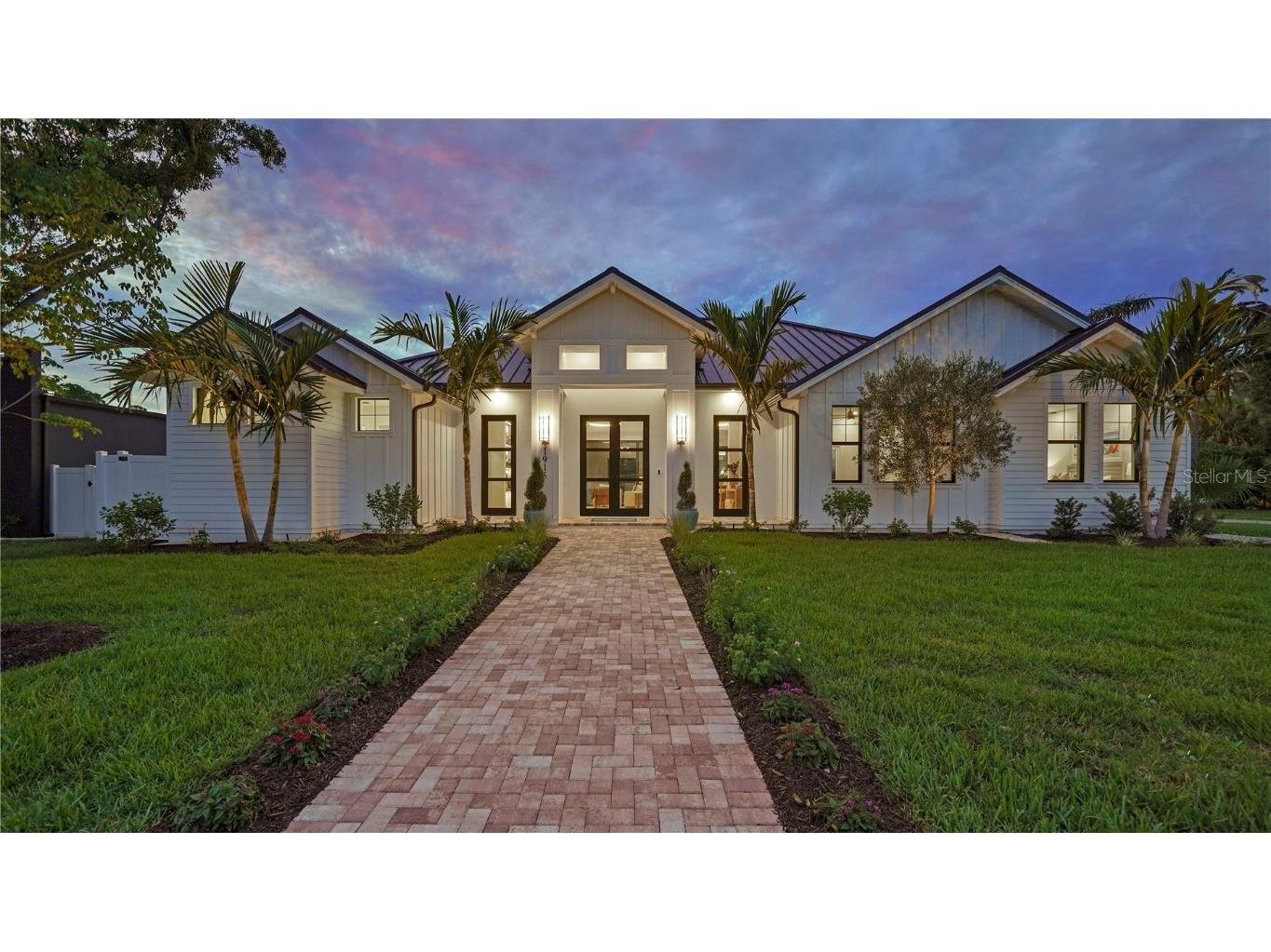 1915 Tulip Drive Sarasota FL 34239 A4673707 image52