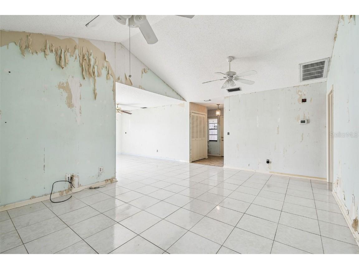 1915 W Del Webb Boulevard Sun City Center FL 33573 TB8457174 image14