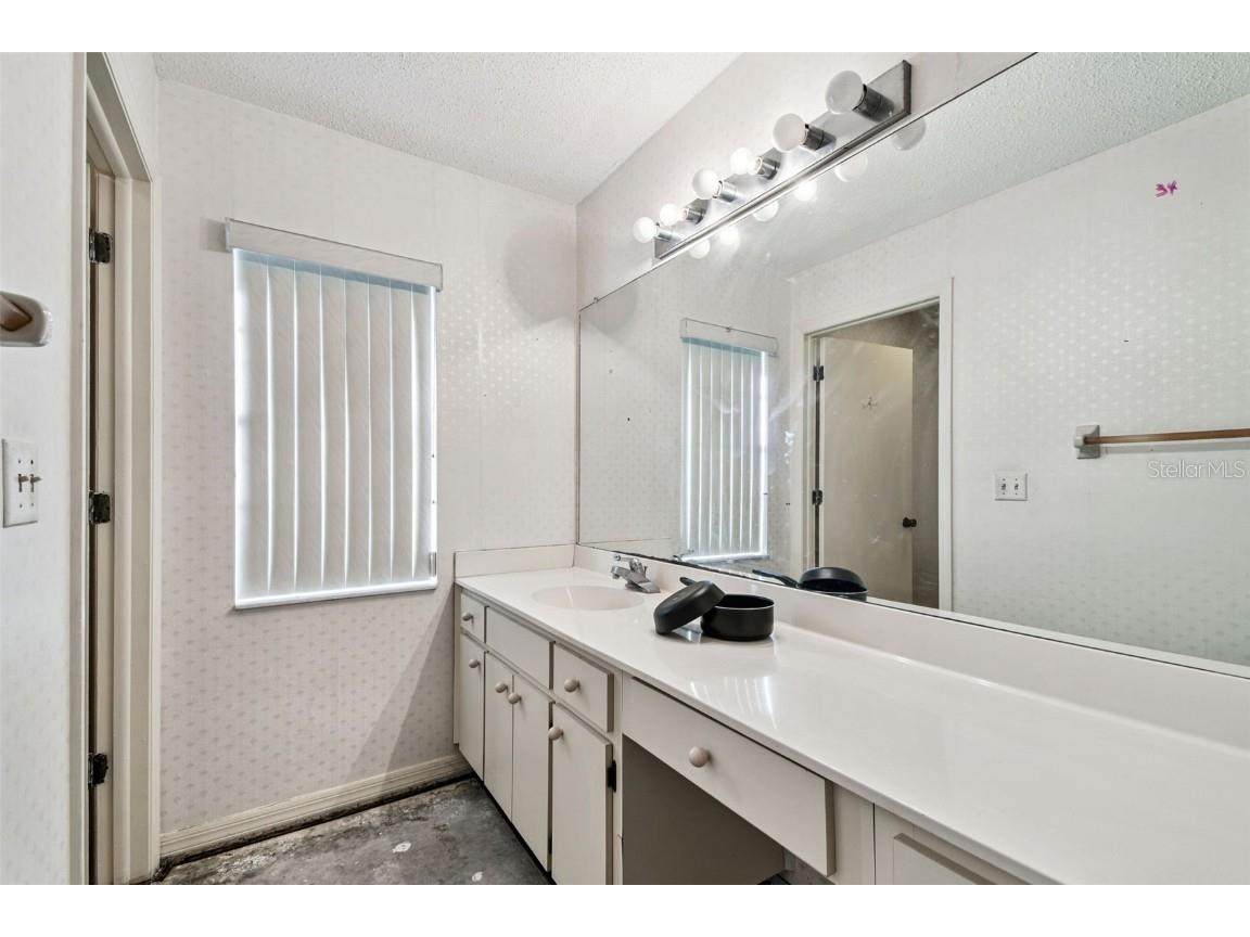 1915 W Del Webb Boulevard Sun City Center FL 33573 TB8457174 image16