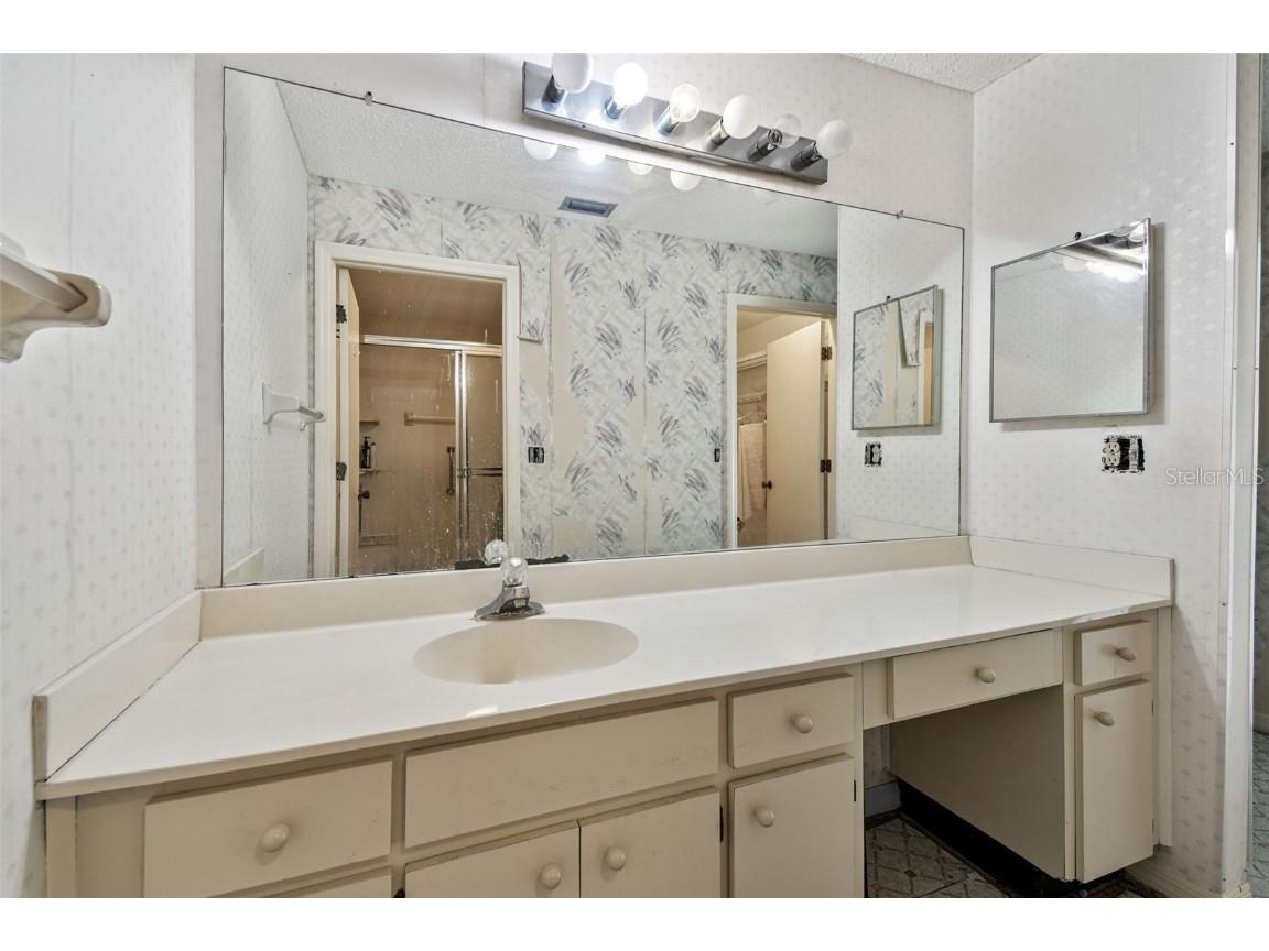 1915 W Del Webb Boulevard Sun City Center FL 33573 TB8457174 image23