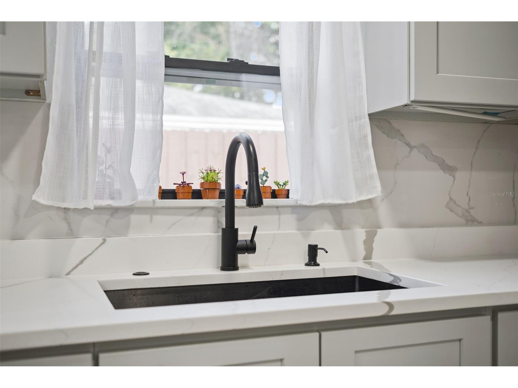 1915 Weber Street Orlando FL 32803 O6401565 image10