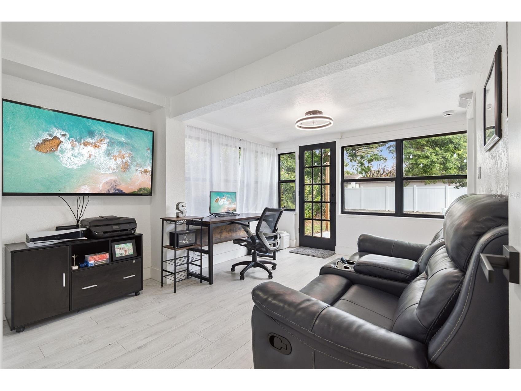 1915 Weber Street Orlando FL 32803 O6401565 image18