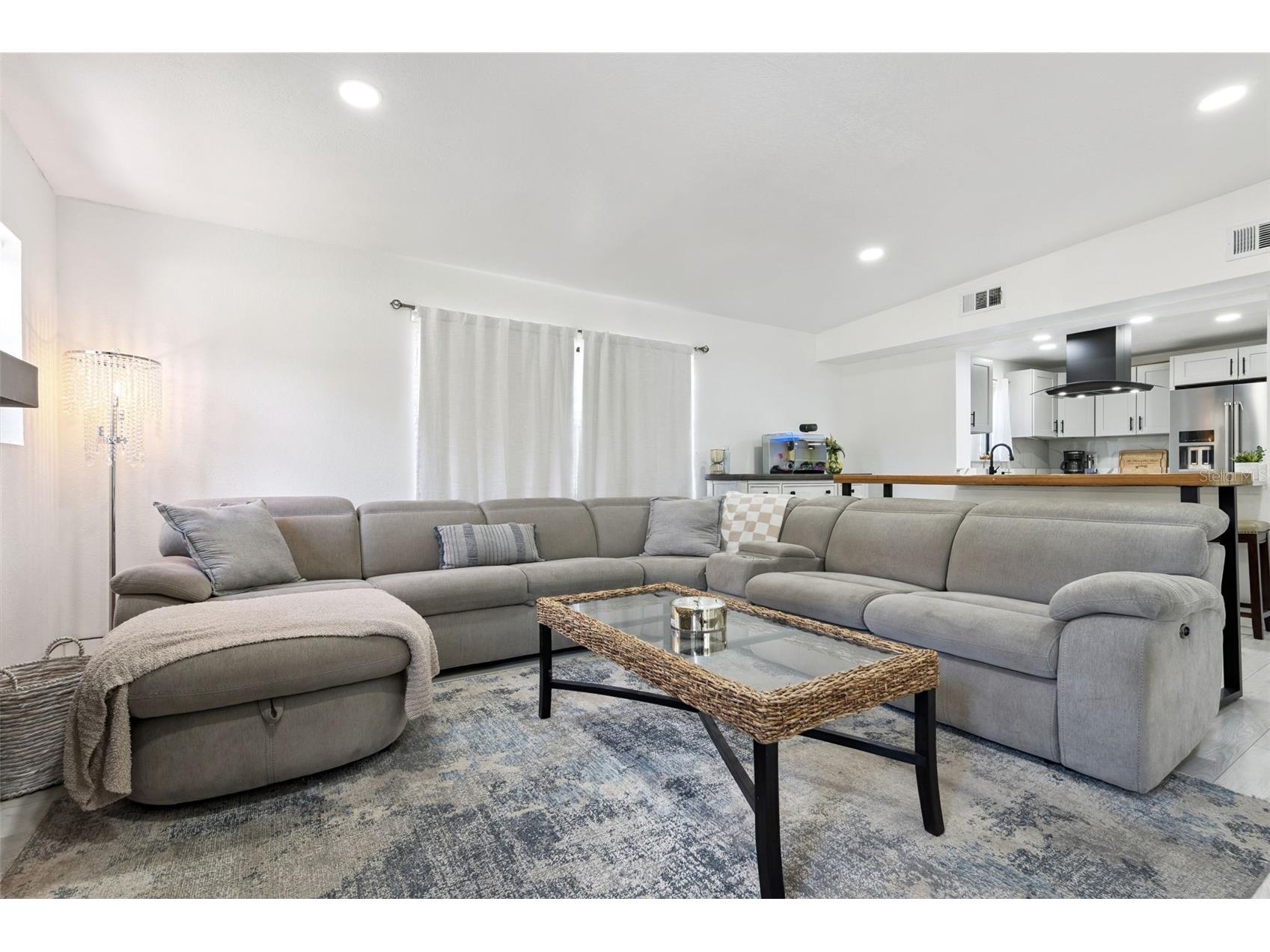 1915 Weber Street Orlando FL 32803 O6401565 image5