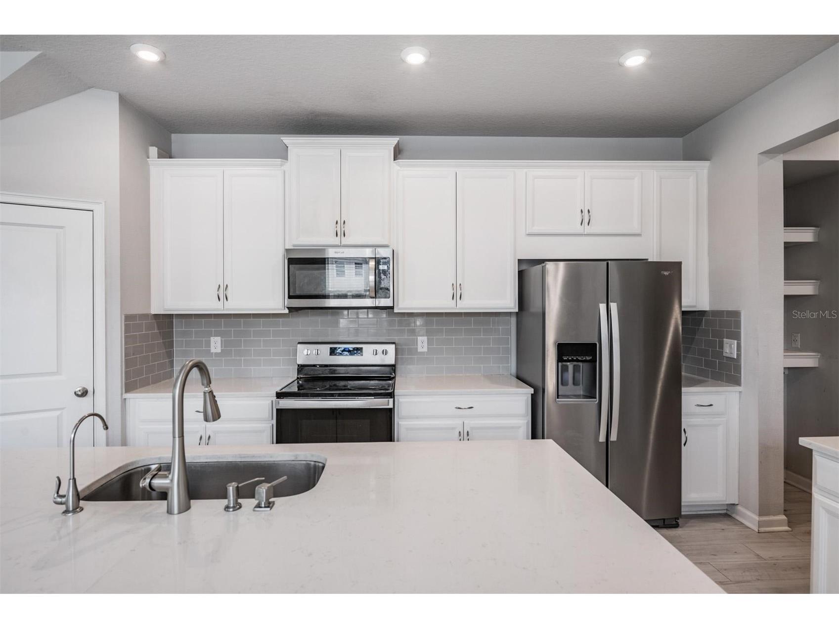 19153 Elsimont Isle Lutz FL 33558 TB8510266 image12