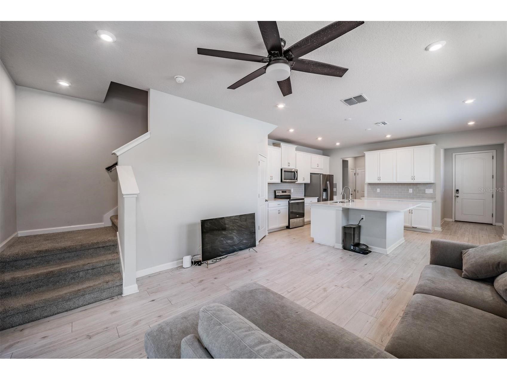 19153 Elsimont Isle Lutz FL 33558 TB8510266 image18