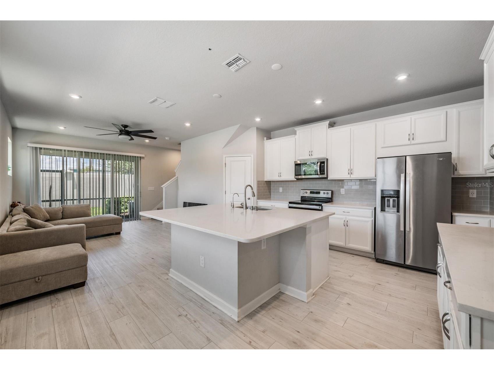 19153 Elsimont Isle Lutz FL 33558 TB8510266 image2