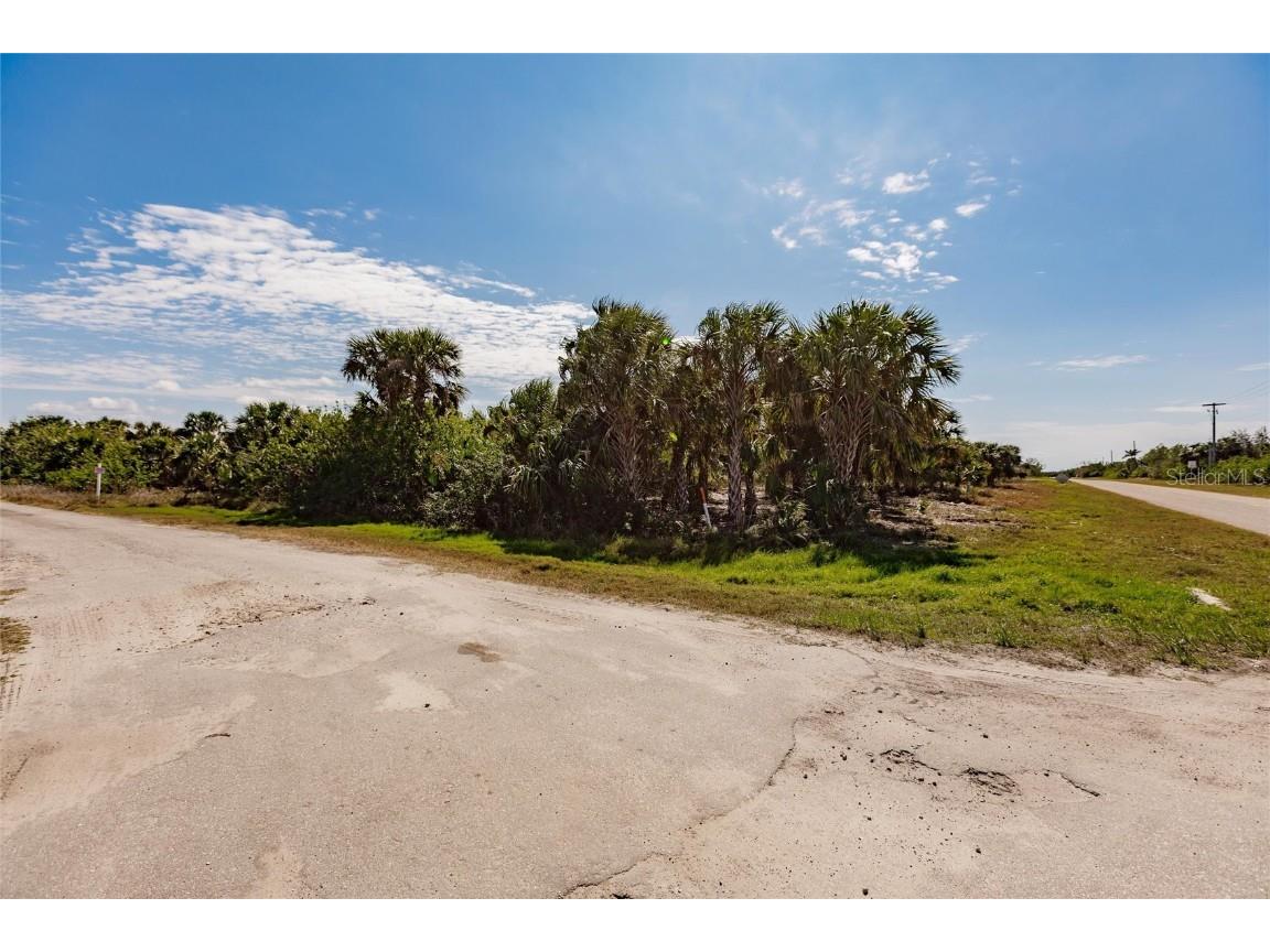 19155 Midway Boulevard Port Charlotte FL 33948 - MANCHESTER WATERWAY C7505665 image21