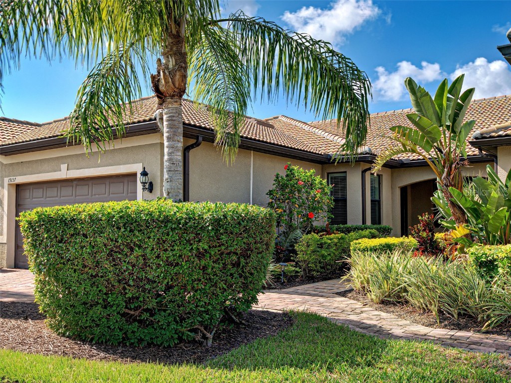 19157 Serafina Street Venice FL 34293 N6141429 image1
