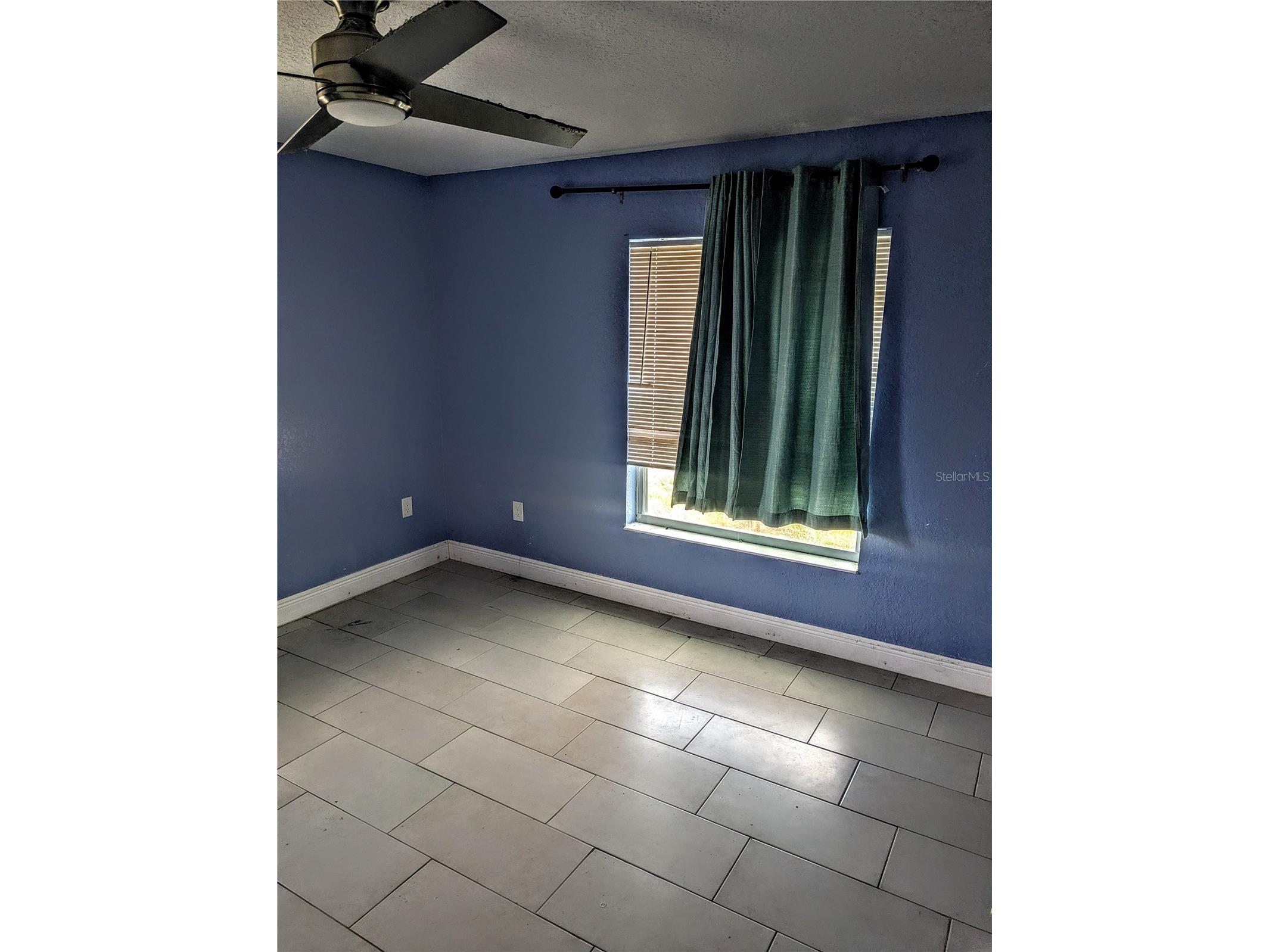 1916 10th Street S Saint Petersburg FL 33705 TB8500493 image8