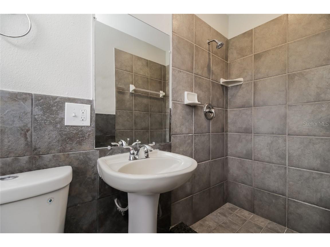 1916 Colton Drive Orlando FL 32822 O6353229 image10