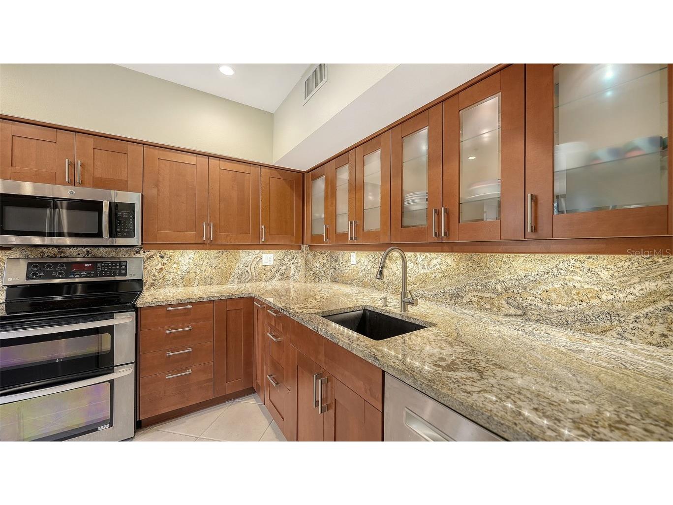 1916 Harbourside Drive #803 Longboat Key FL 34228 - BAY ISLES CHANNEL A4676699 image12