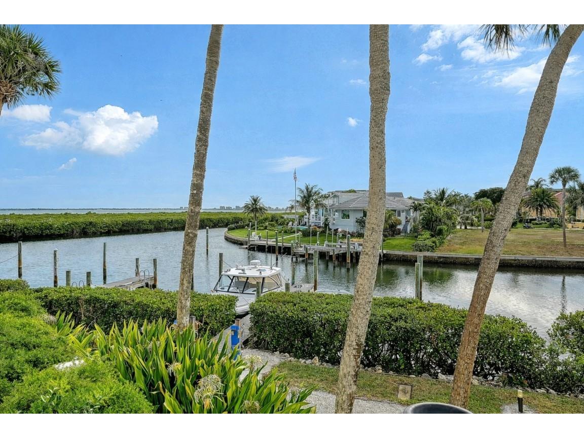 1916 Harbourside Drive #803 Longboat Key FL 34228 - BAY ISLES CHANNEL A4676699 image2