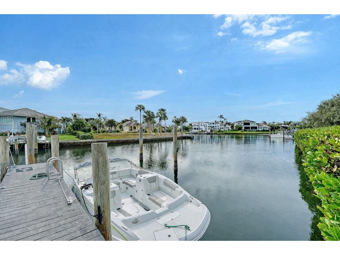 1916 Harbourside Drive #803 Longboat Key FL 34228 - BAY ISLES CHANNEL A4676699 image7