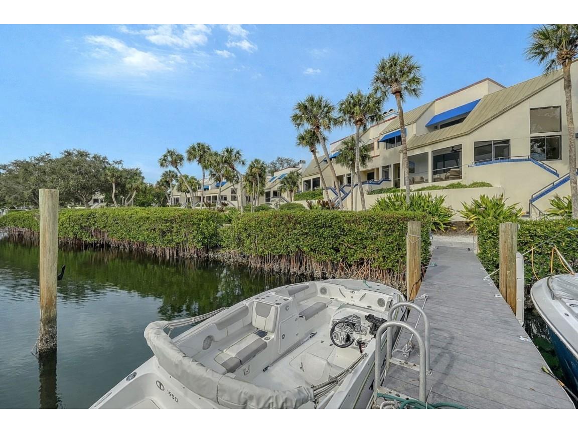 1916 Harbourside Drive #803 Longboat Key FL 34228 - BAY ISLES CHANNEL A4676699 image8