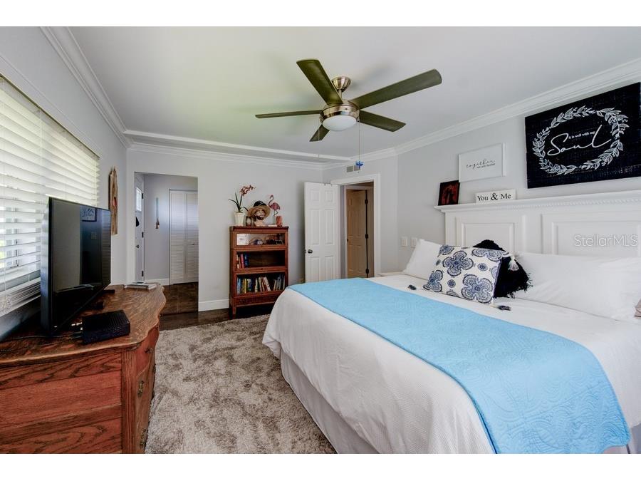 1916 Illinois Avenue Bradenton FL 34207 A4662475 image23