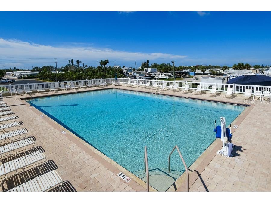 1916 Illinois Avenue Bradenton FL 34207 A4662475 image28