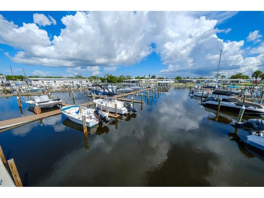 1916 Illinois Avenue Bradenton FL 34207 A4662475 image29