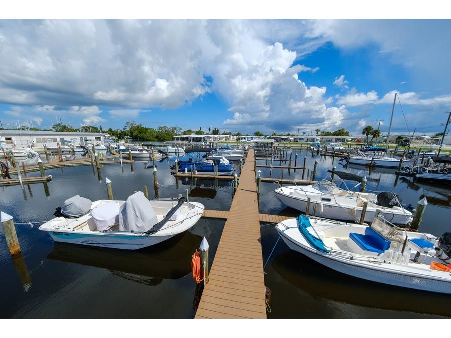 1916 Illinois Avenue Bradenton FL 34207 A4662475 image30