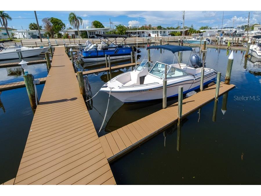 1916 Illinois Avenue Bradenton FL 34207 A4662475 image32