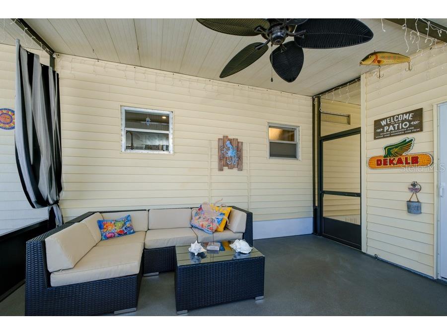 1916 Illinois Avenue Bradenton FL 34207 A4662475 image5