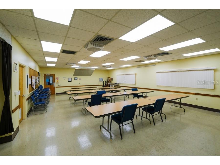 1916 Illinois Avenue Bradenton FL 34207 A4662475 image52