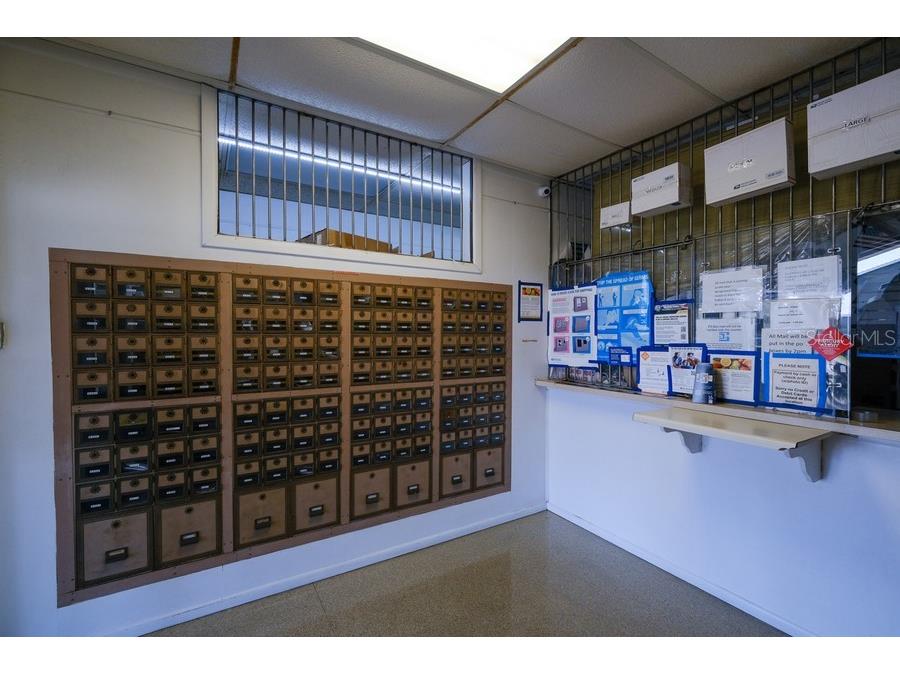 1916 Illinois Avenue Bradenton FL 34207 A4662475 image55