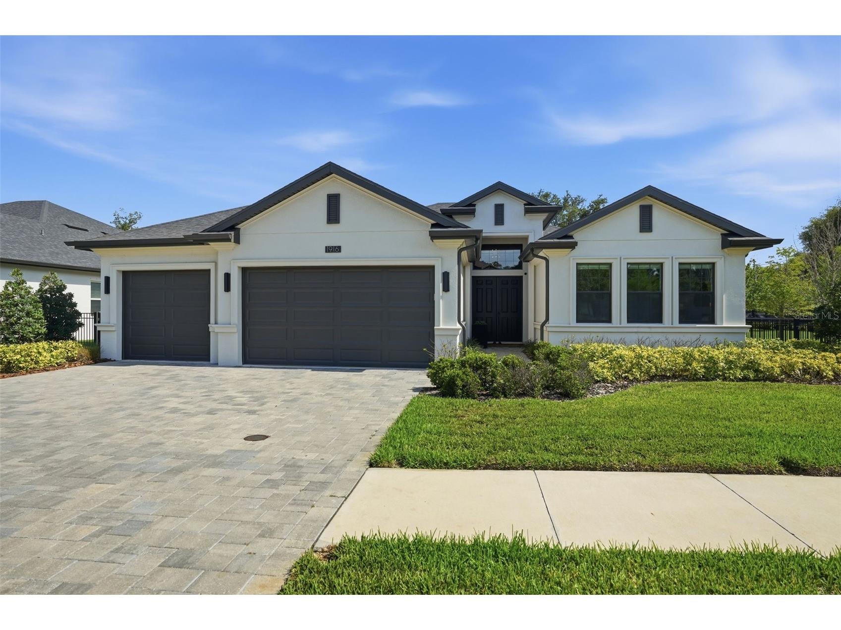 1916 Jullee Lane Palm Harbor FL 34683 TB8512703 image1