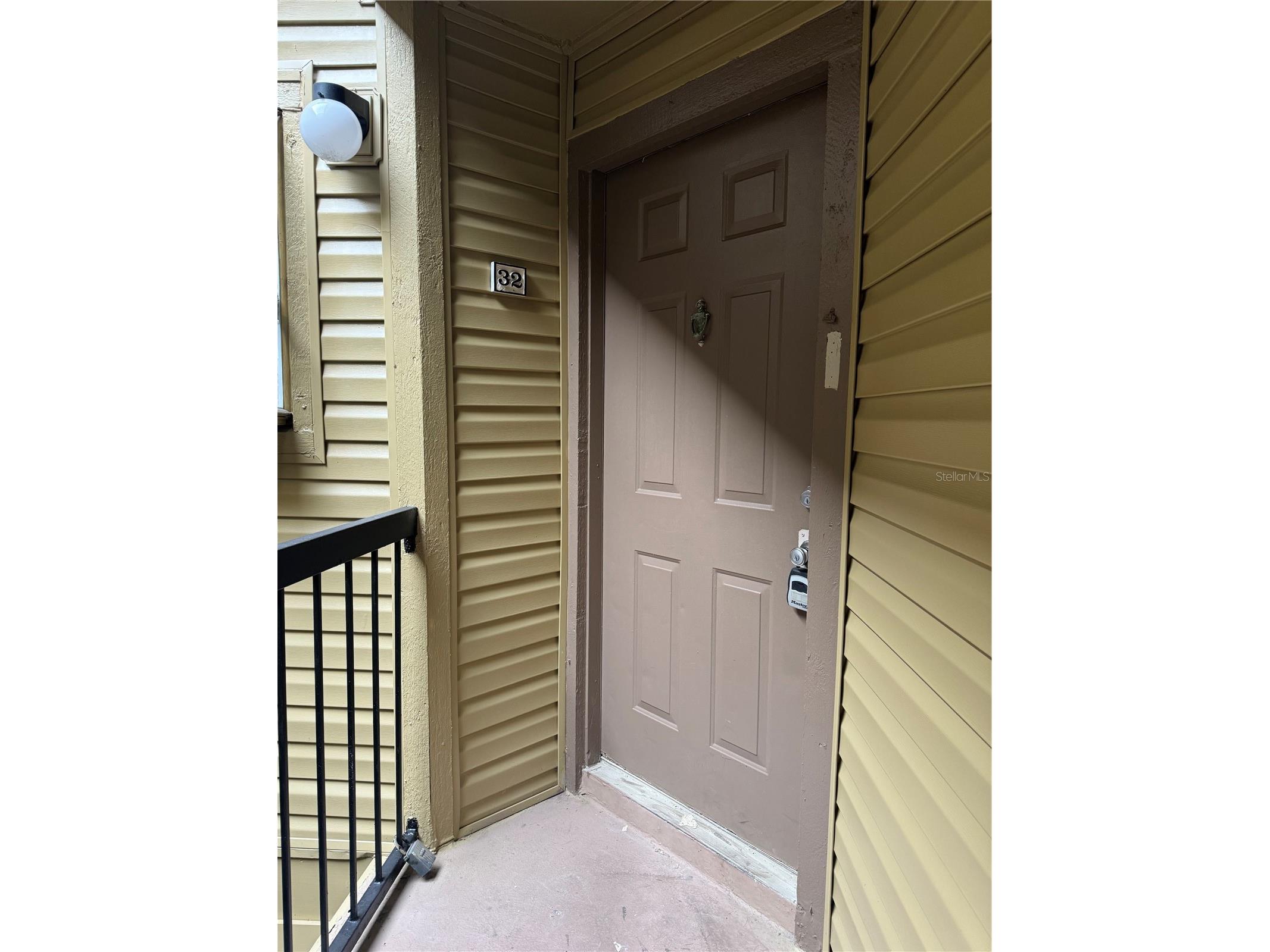 1916 Lake Atriums Circle #32 Orlando FL 32839 O6402407 image3