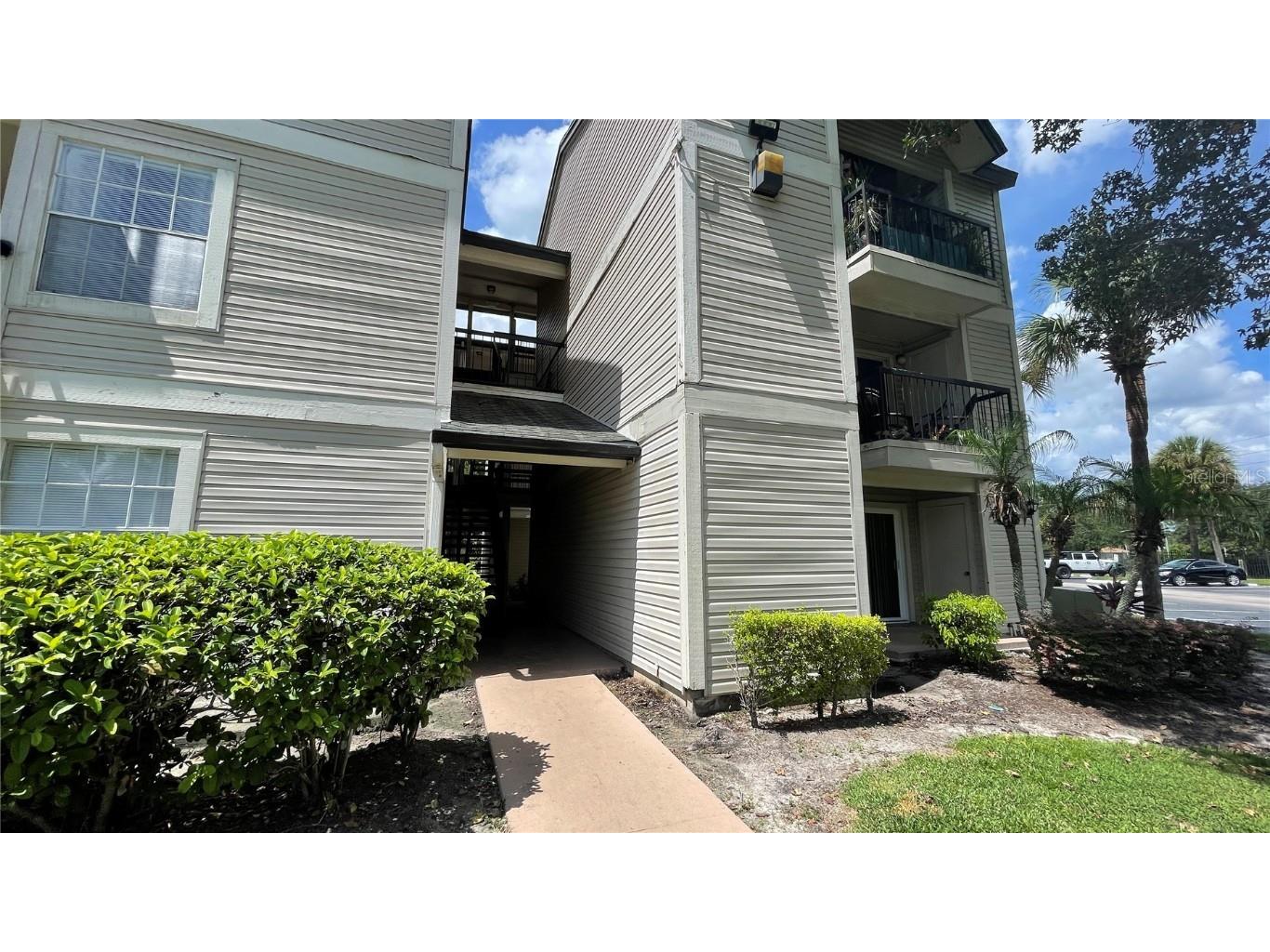 1916 Lake Atriums Circle #33 Orlando FL 32839 O6196243 image1