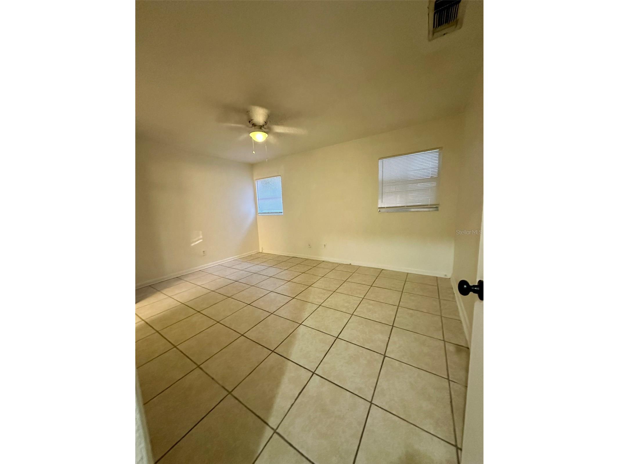 1916 NE 21st Place Gainesville FL 32609 GC538591 image9