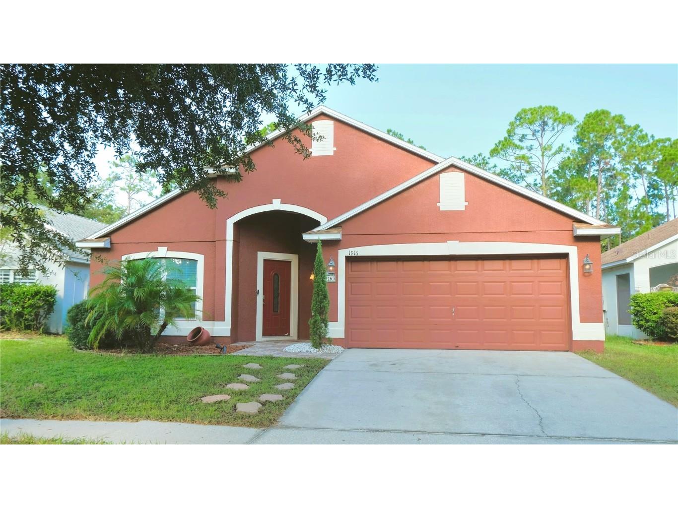 1916 Wiregrass Court Orlando FL 32826 O6233202 image1
