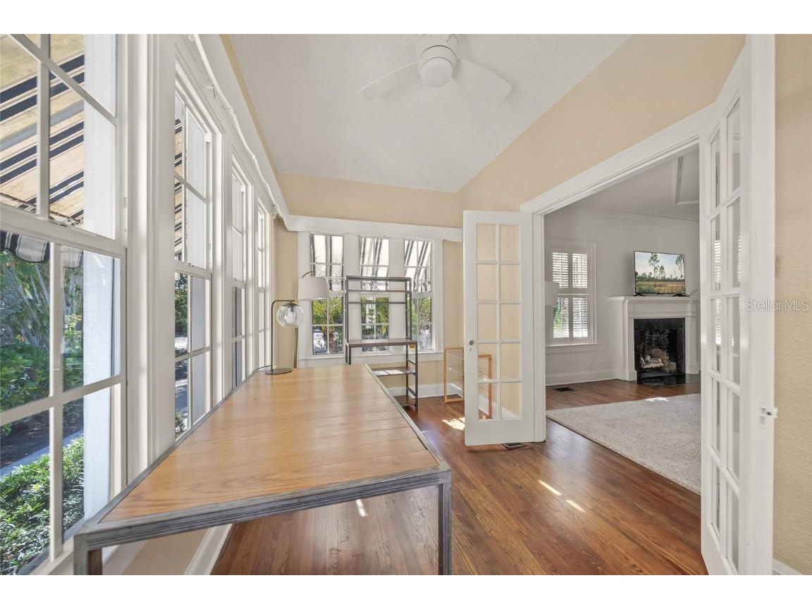 1917 Bahia Vista Street Sarasota FL 34239 A4676931 image19