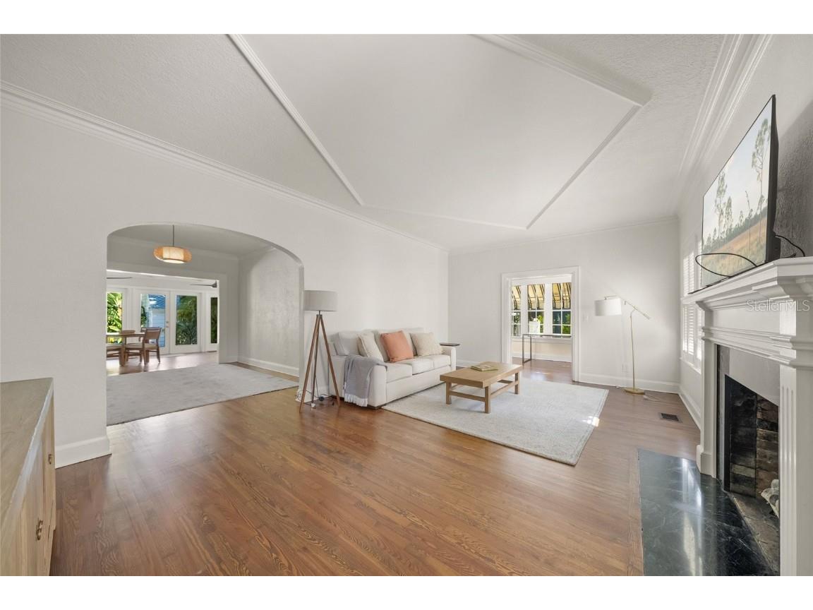 1917 Bahia Vista Street Sarasota FL 34239 A4676931 image5