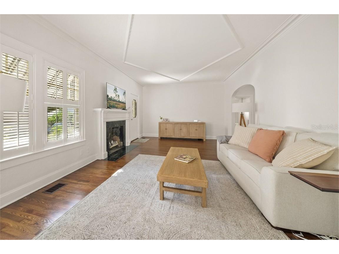 1917 Bahia Vista Street Sarasota FL 34239 A4676931 image7