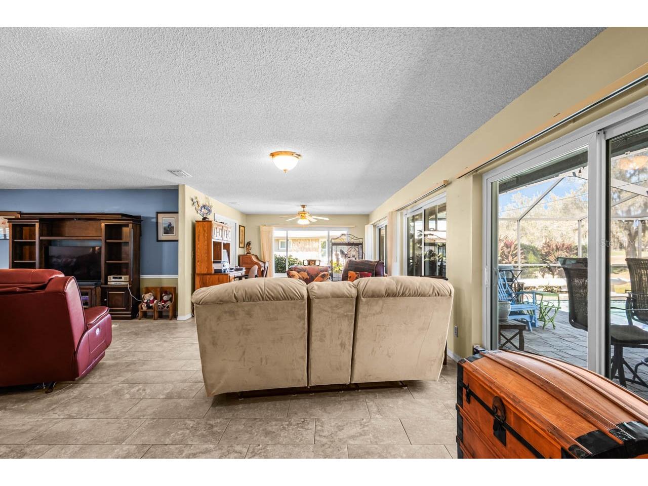1917 E View Drive Sun City Center FL 33573 TB8481195 image18