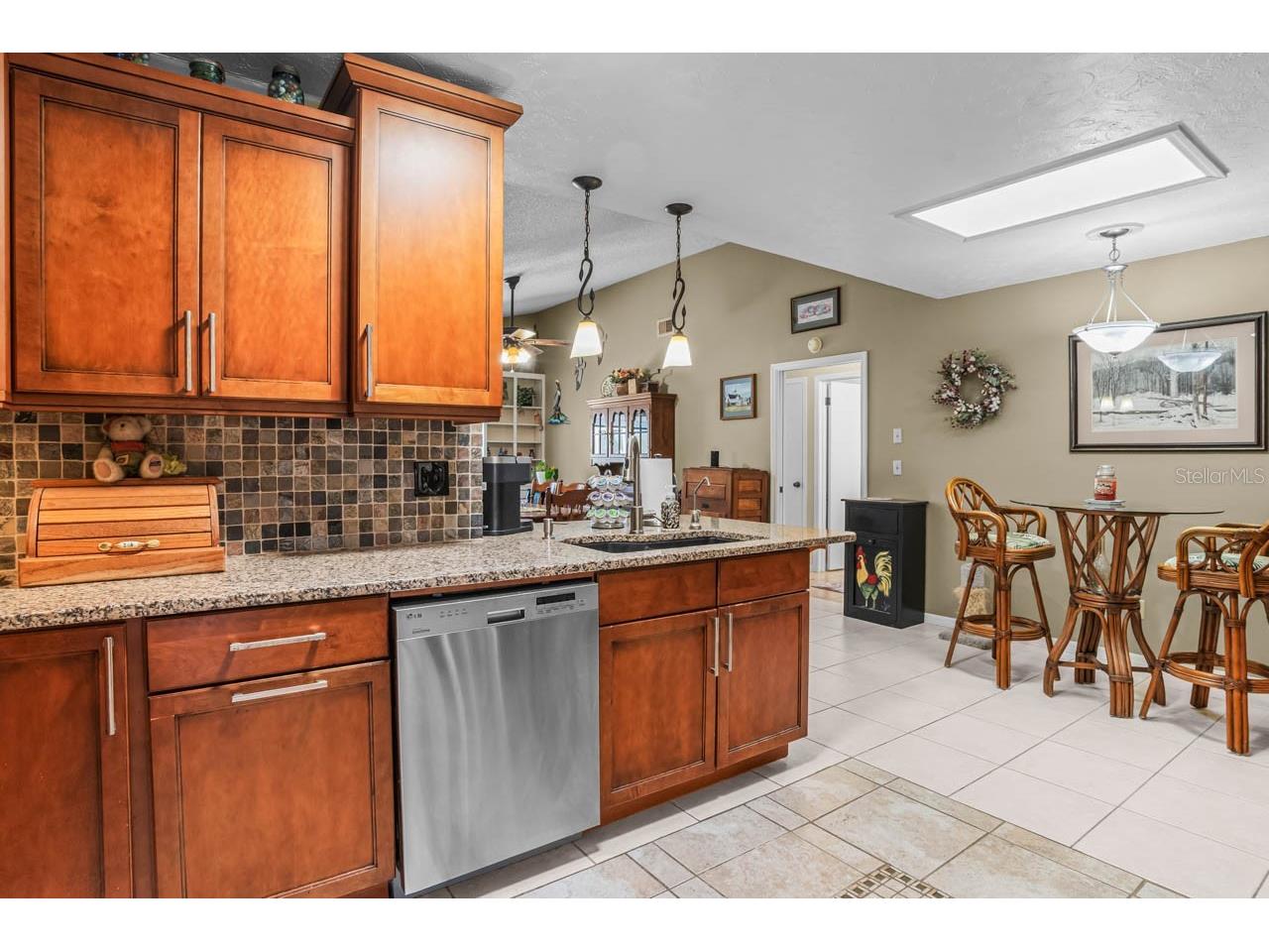 1917 E View Drive Sun City Center FL 33573 TB8481195 image28
