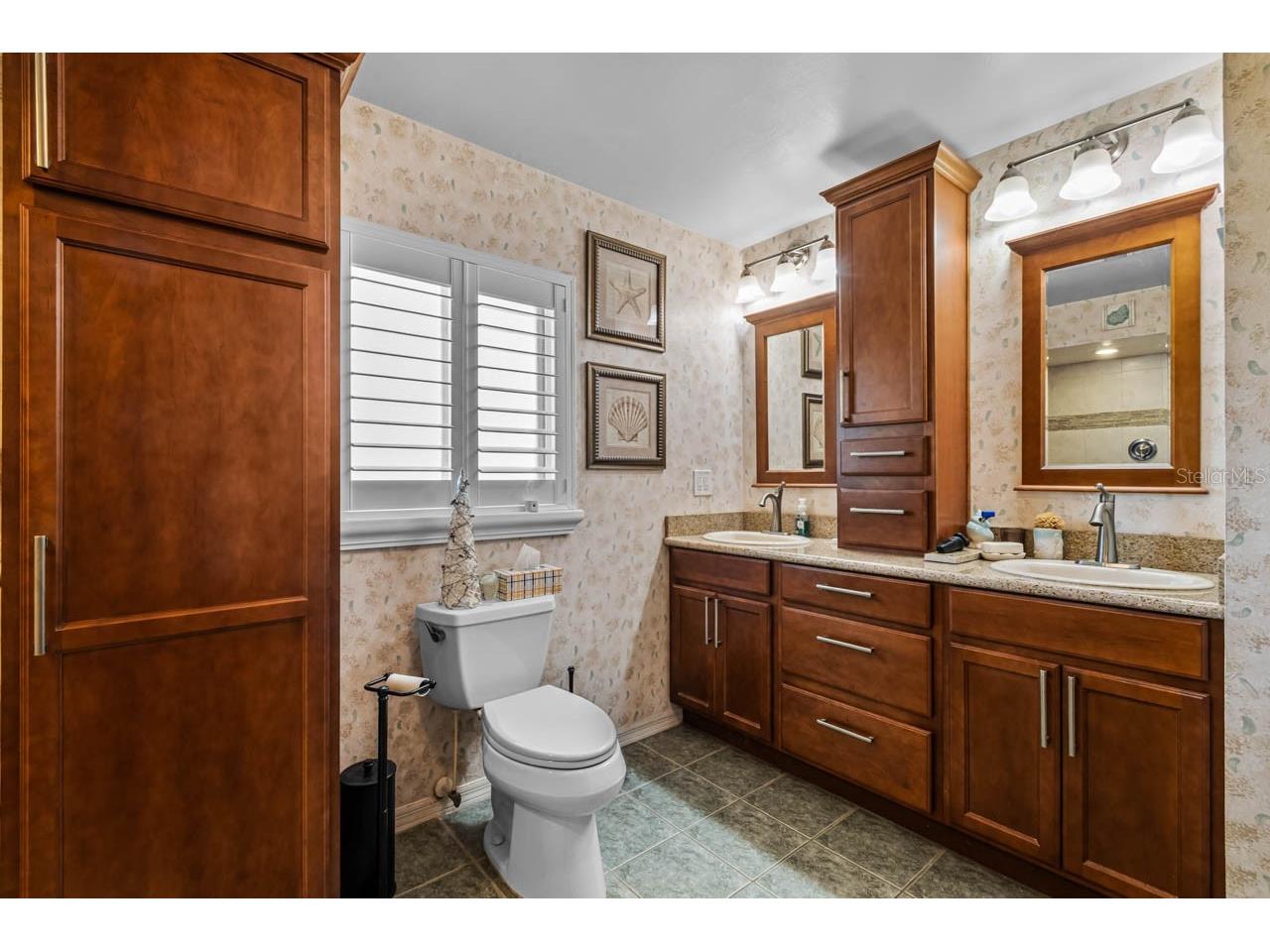 1917 E View Drive Sun City Center FL 33573 TB8481195 image35