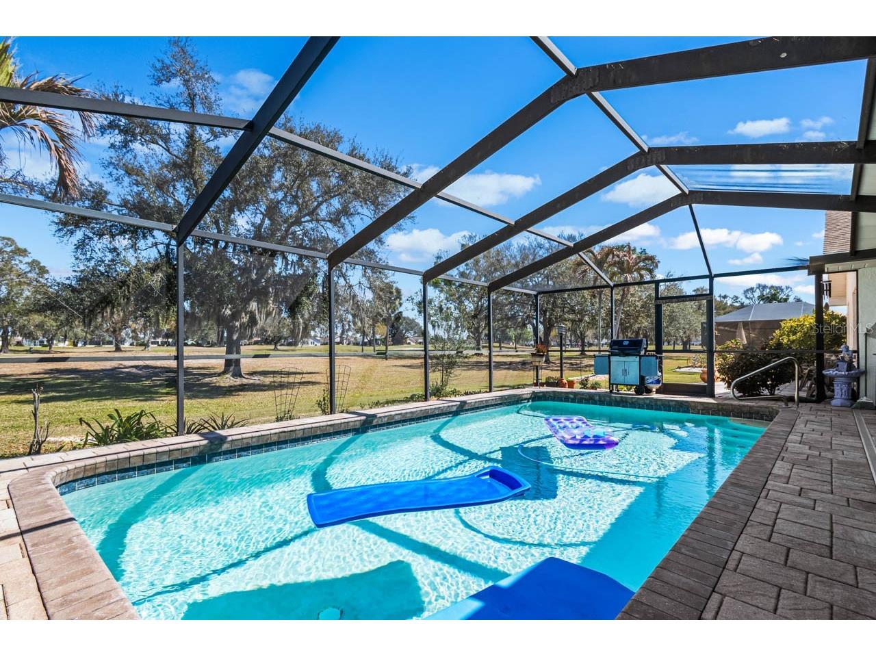 1917 E View Drive Sun City Center FL 33573 TB8481195 image42