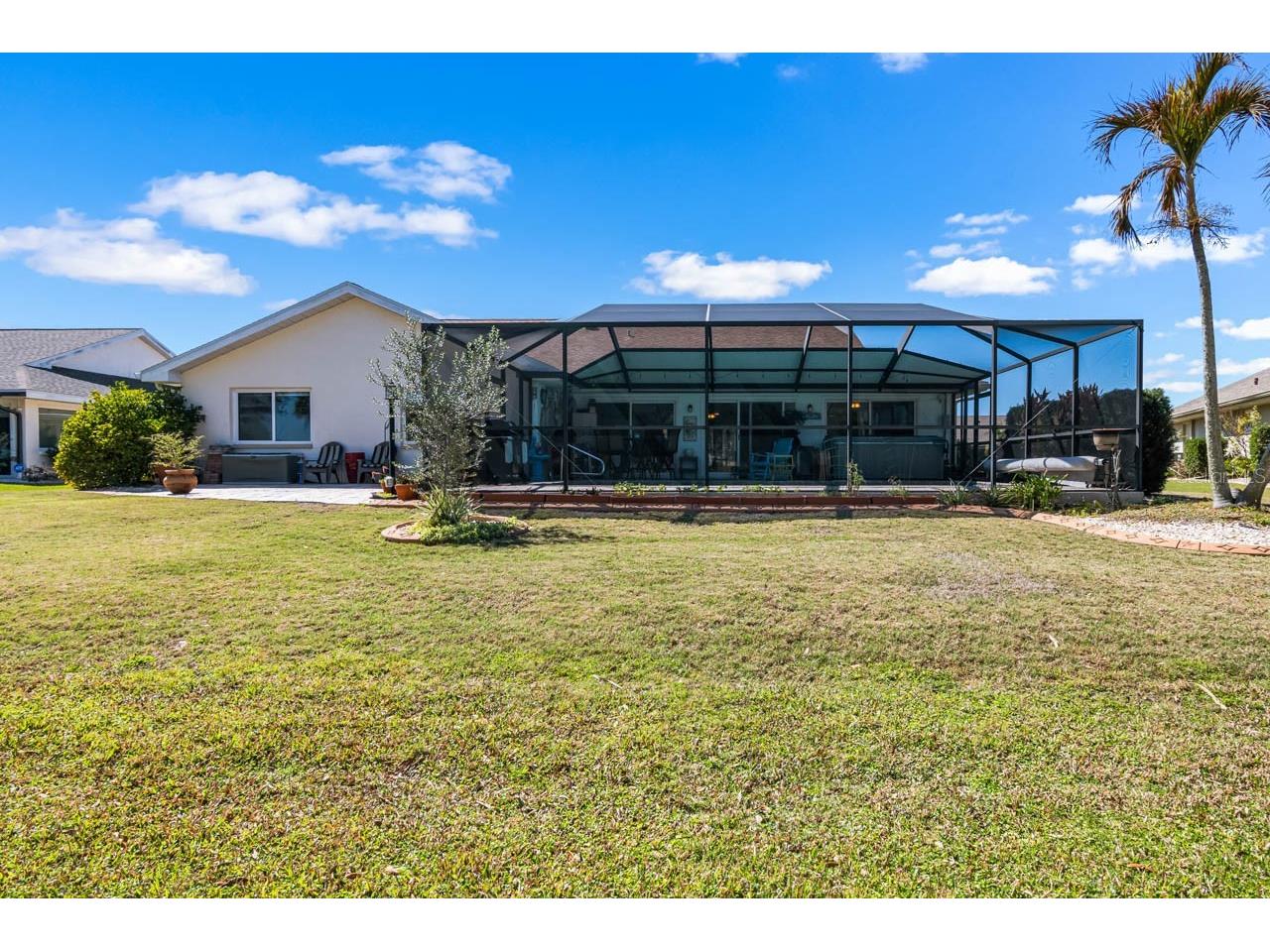 1917 E View Drive Sun City Center FL 33573 TB8481195 image48