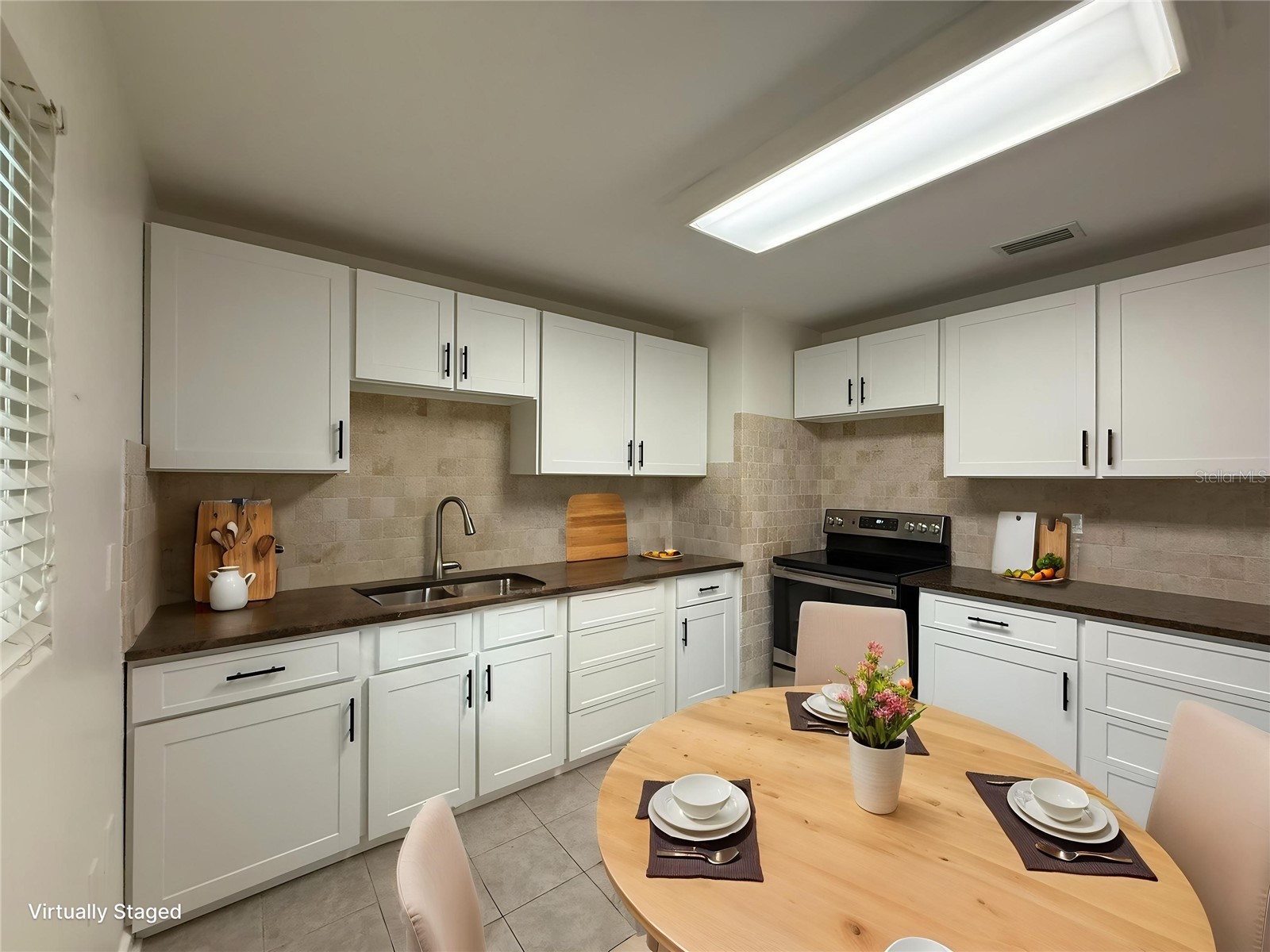 1917 Gilbert Street Clearwater FL 33765 TB8481337 image4