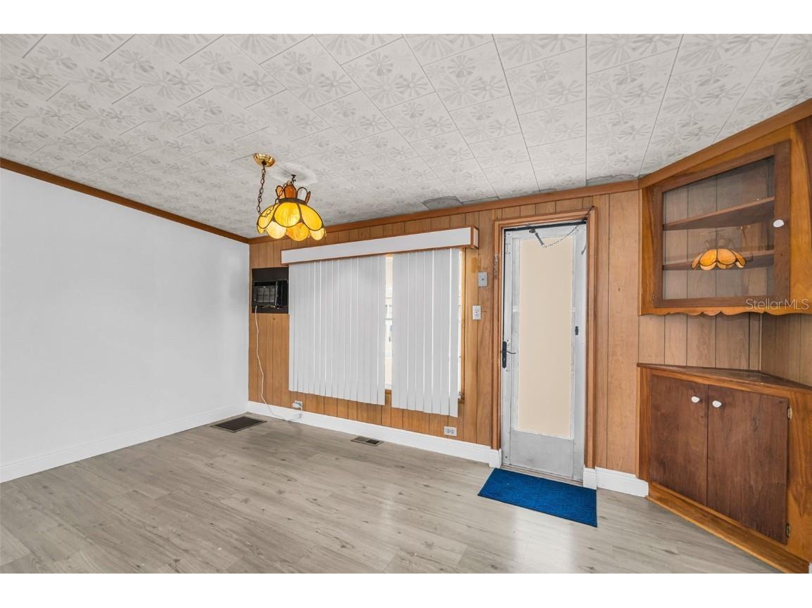 1917 Hess Drive Holiday FL 34691 TB8423122 image12