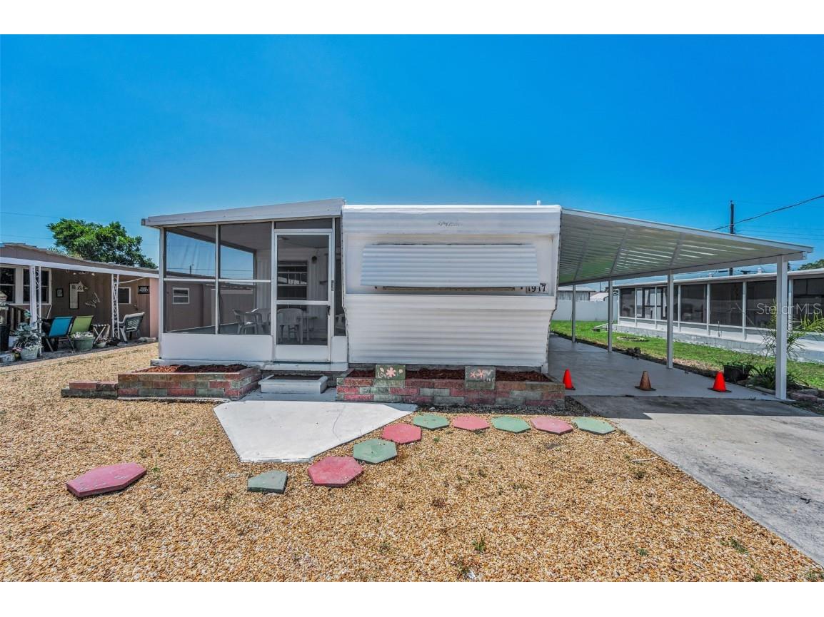 1917 Hess Drive Holiday FL 34691 TB8423122 image20