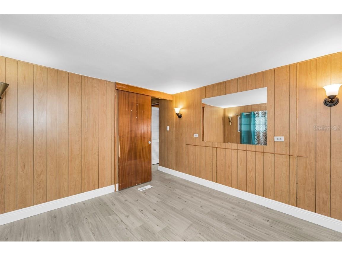 1917 Hess Drive Holiday FL 34691 TB8423122 image4