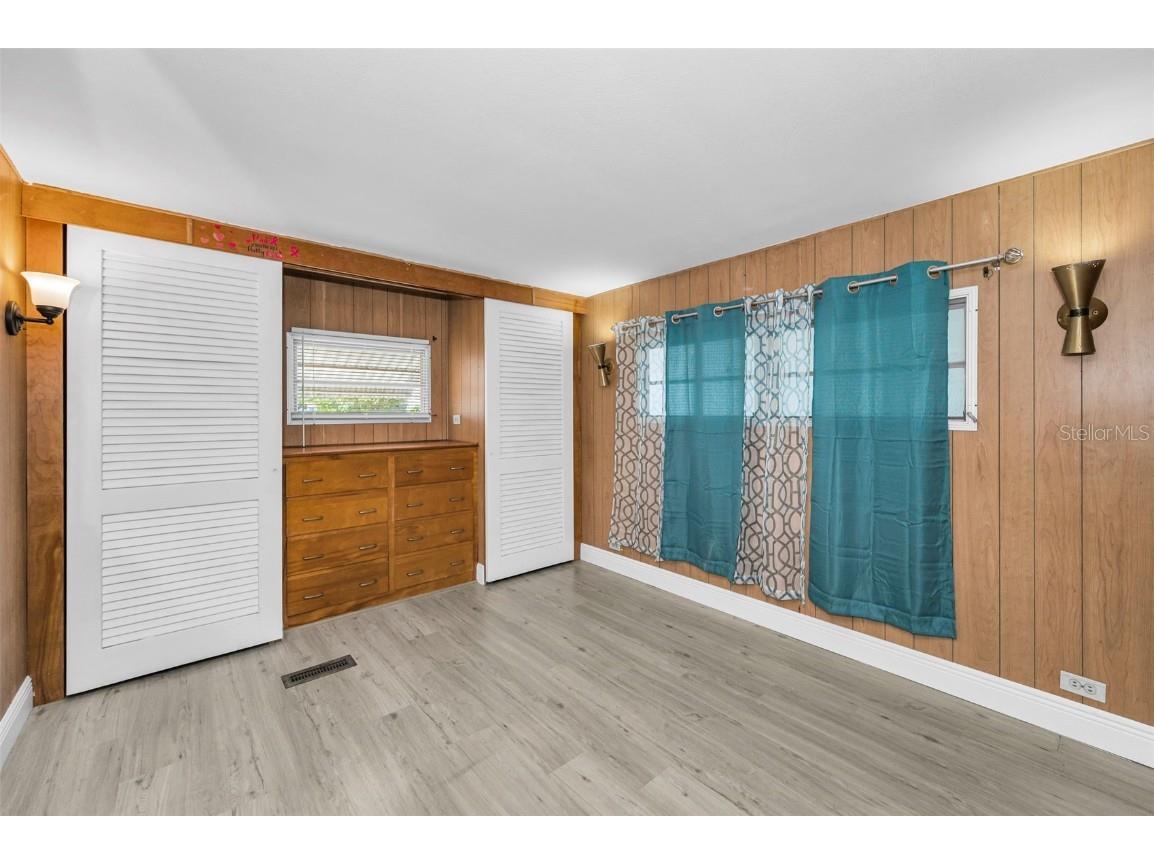 1917 Hess Drive Holiday FL 34691 TB8423122 image5