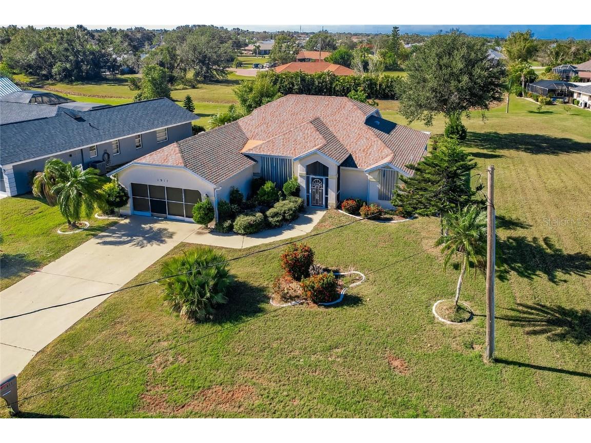 1917 Nuremberg Boulevard Punta Gorda FL 33983 C7483887 image1