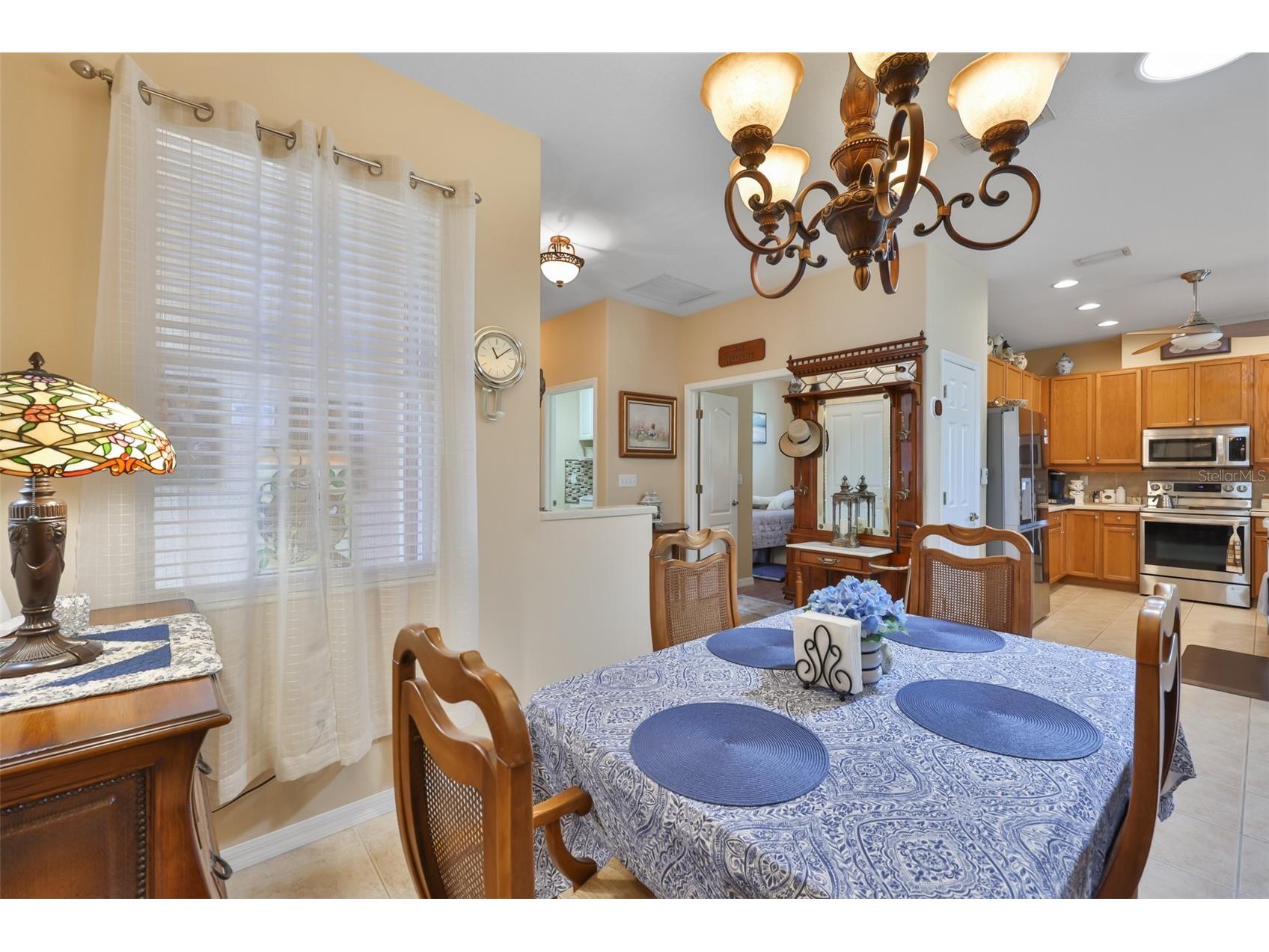 1917 Sterling Glen Court Sun City Center FL 33573 A4695860 image18