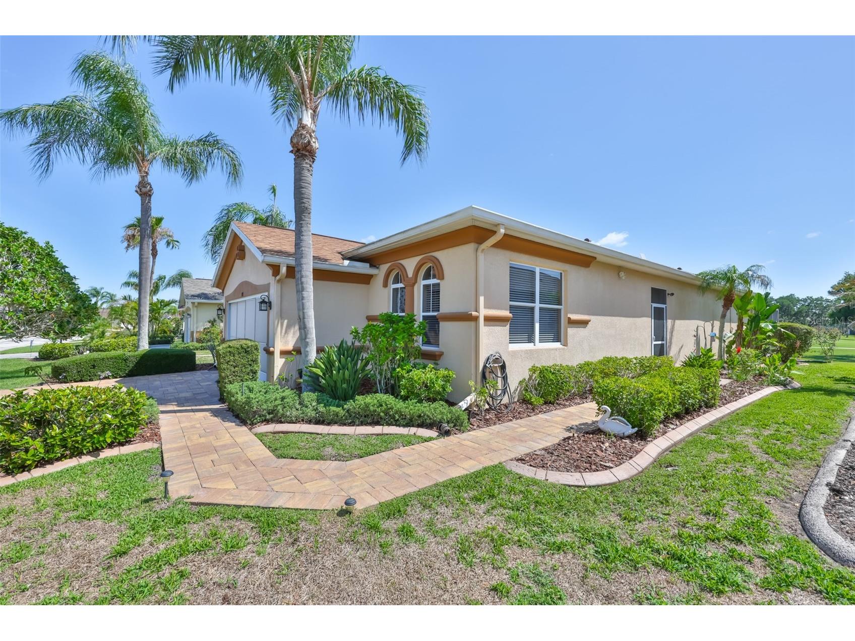 1917 Sterling Glen Court Sun City Center FL 33573 A4695860 image5