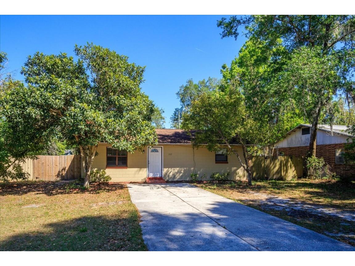 1917 Westfall Drive Orlando FL 32817 O6100860 image1