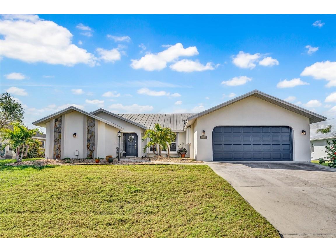 19171 Aviation Court Port Charlotte FL 33948 - MANCHESTER WATERWAY C7505801 image1